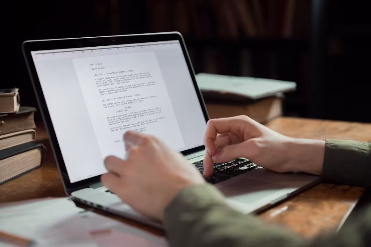 L'editing di un manoscritto: il confronto tra autore ed editor e le critiche costruttive
